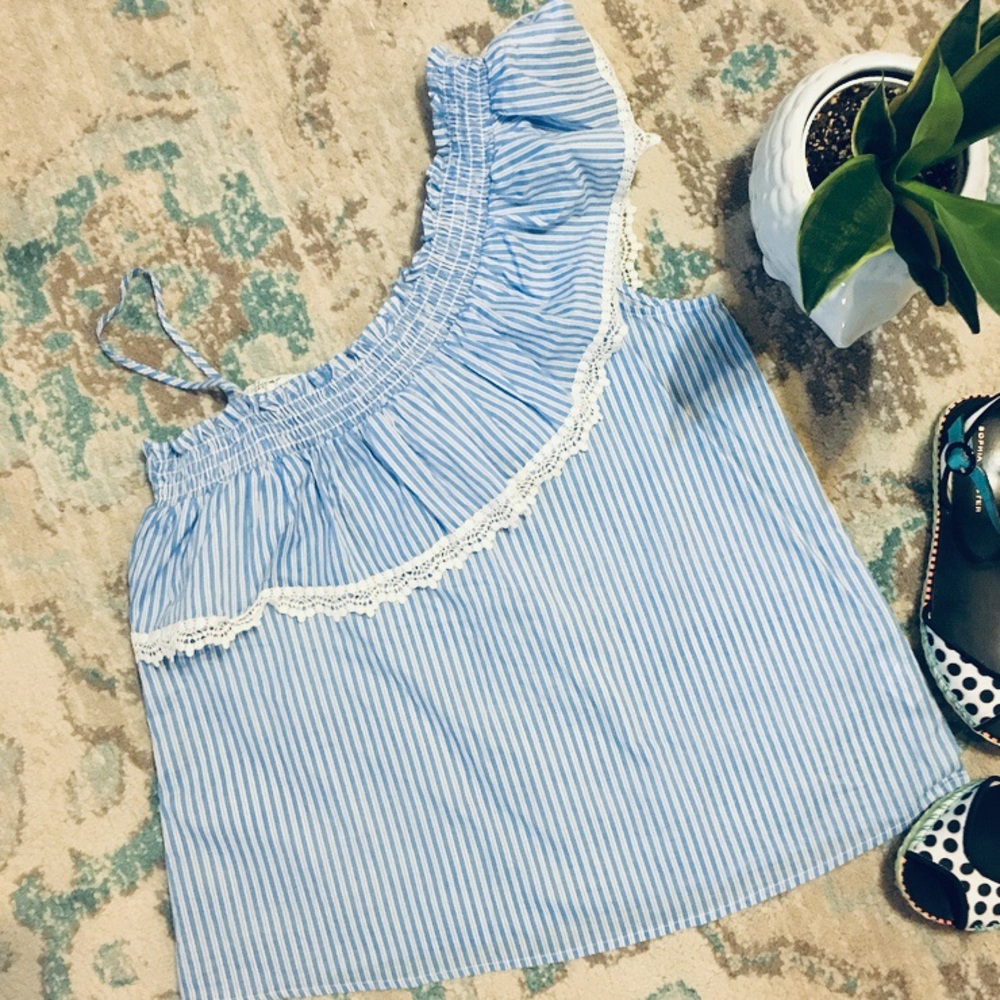 🔥4/$20 One shoulder top